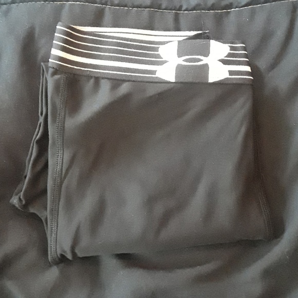 Under Armour Pants - Under Armour yoga pants, size S